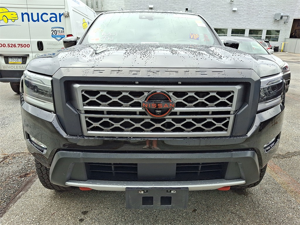2022 Nissan Frontier PRO-4X - Photo 2