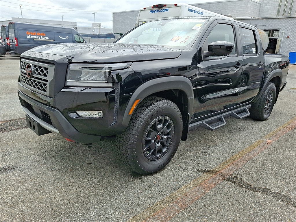 2022 Nissan Frontier PRO-4X - Photo 3