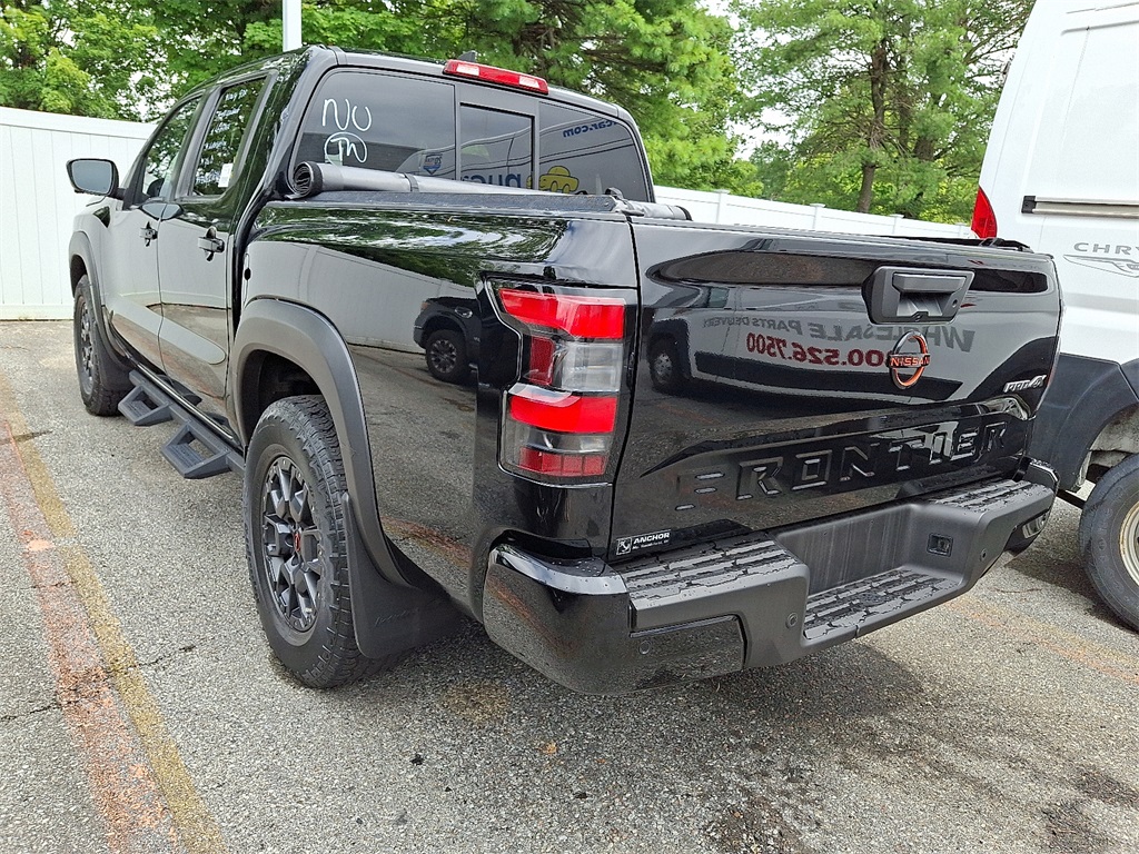 2022 Nissan Frontier PRO-4X - Photo 4