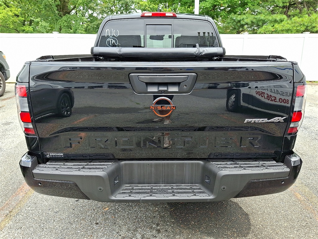 2022 Nissan Frontier PRO-4X - Photo 5