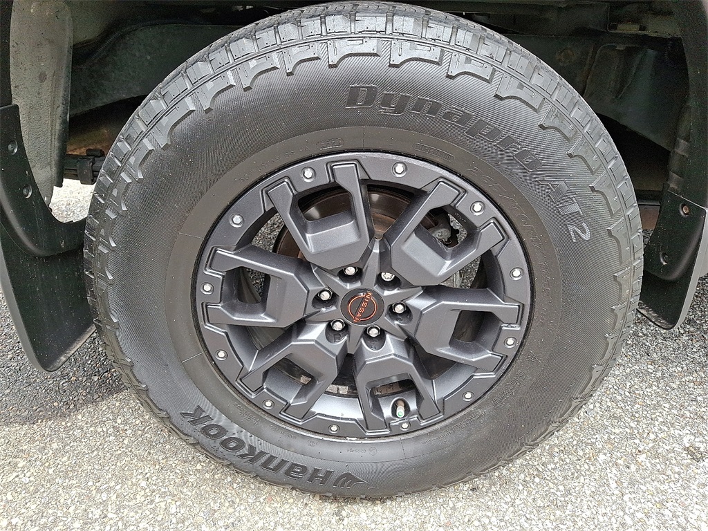 2022 Nissan Frontier PRO-4X - Photo 8