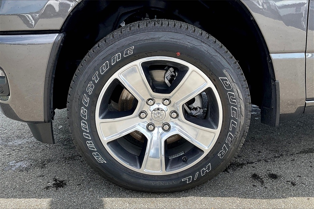 2025 Ram 1500 Tradesman - Photo 8