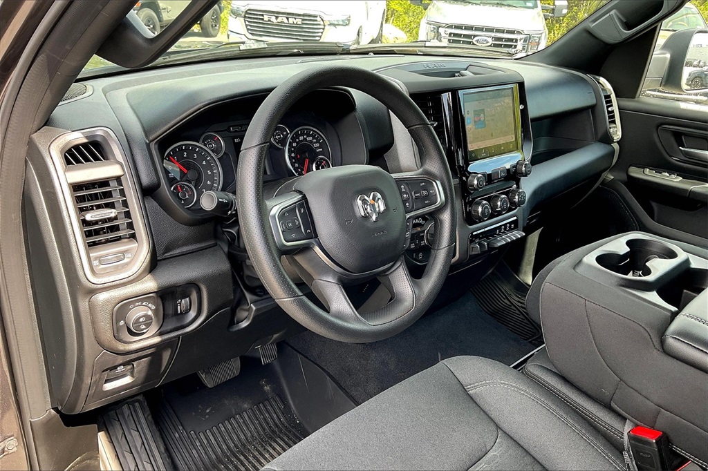 2025 Ram 1500 Tradesman - Photo 9
