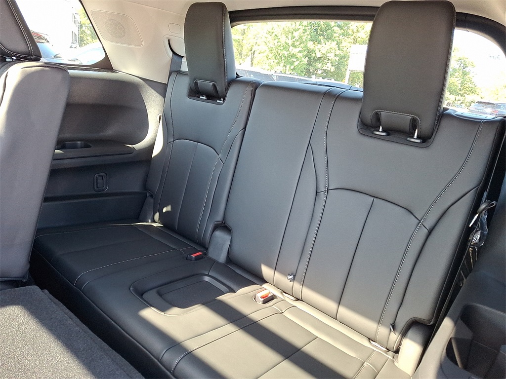 2026 INFINITI QX60 LUXE - Photo 7