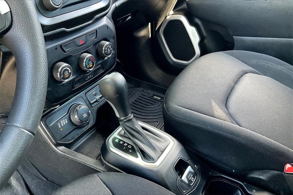 2020 Jeep Renegade Sport - Photo 19