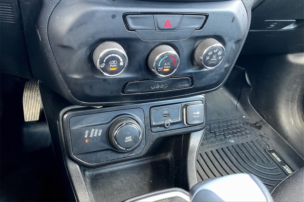 2020 Jeep Renegade Sport - Photo 24