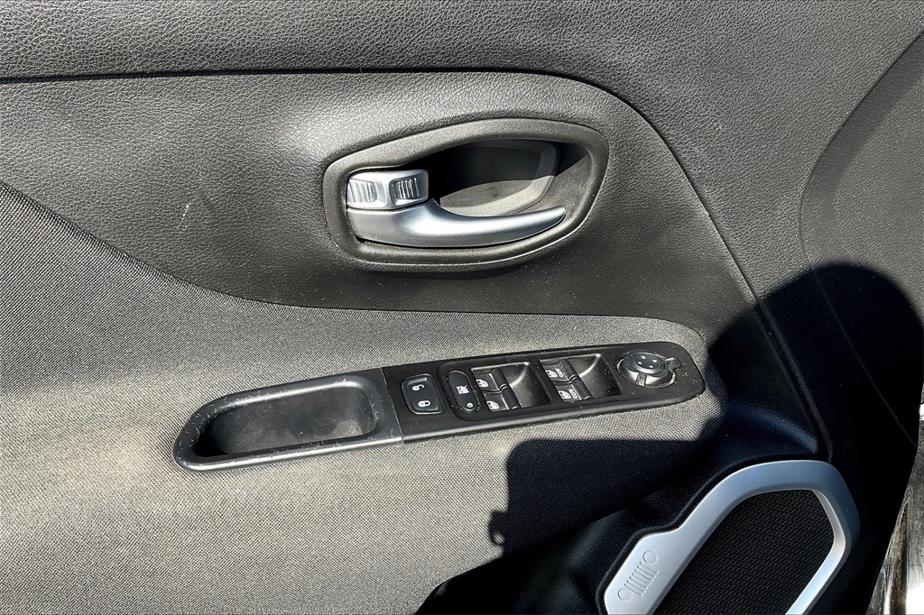 2020 Jeep Renegade Sport - Photo 34