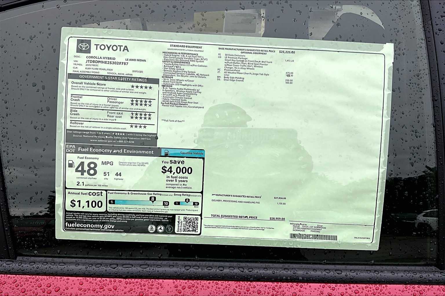 2025 Toyota Corolla Hybrid LE - Photo 18