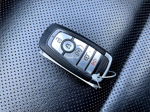 2021 Ford Escape SEL - Photo 11