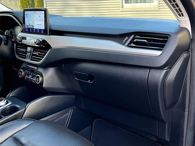 2021 Ford Escape SEL - Photo 17