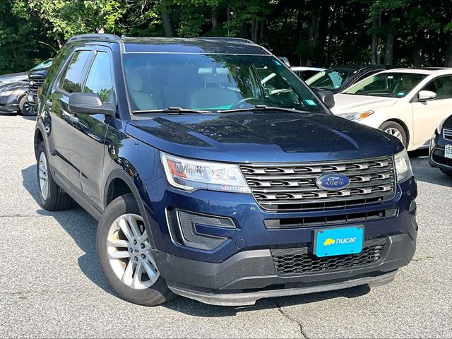2017 Ford Explorer Base