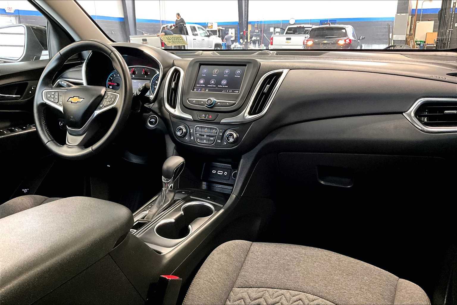 2022 Chevrolet Equinox LT - Photo 14