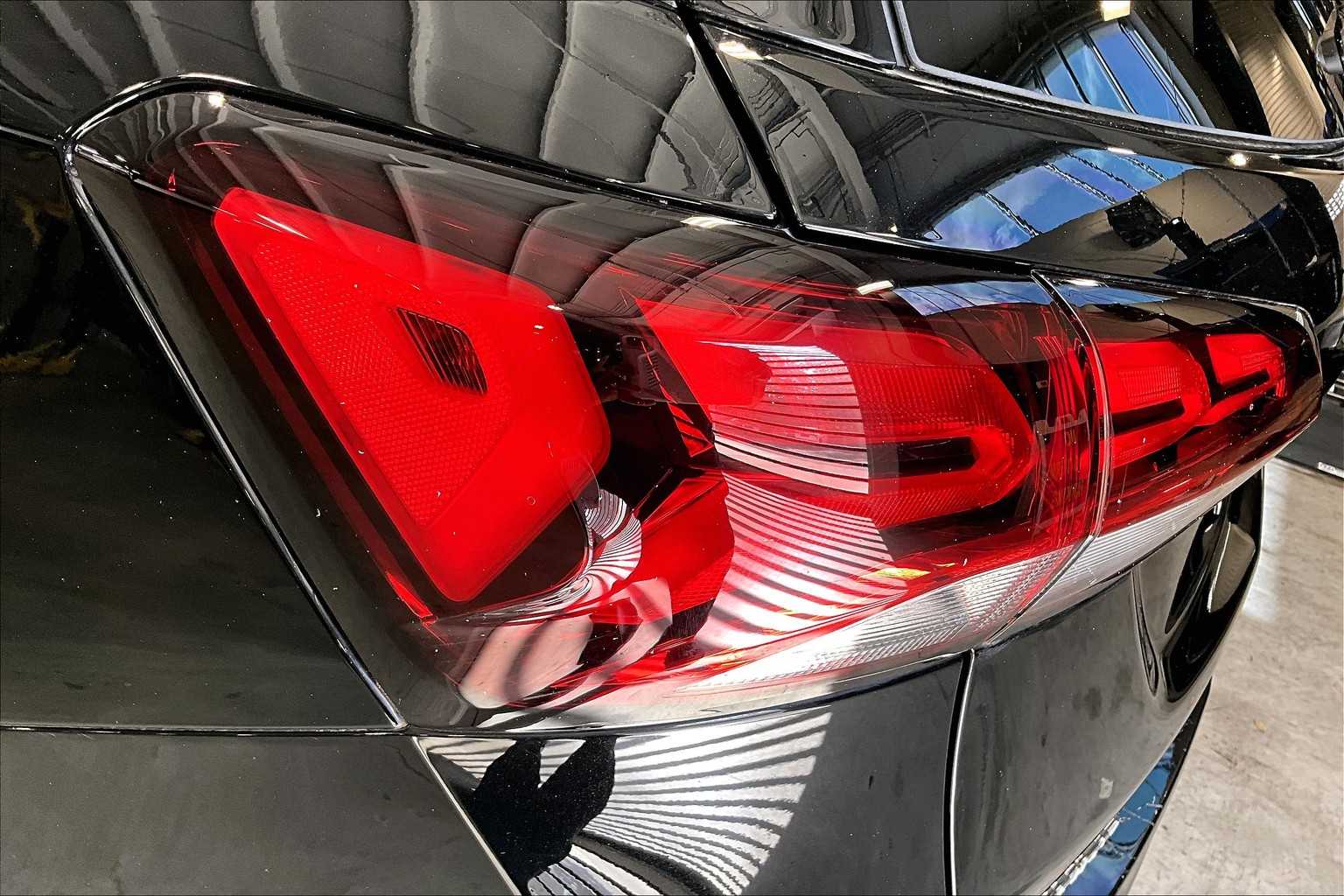 2022 Chevrolet Equinox LT - Photo 35