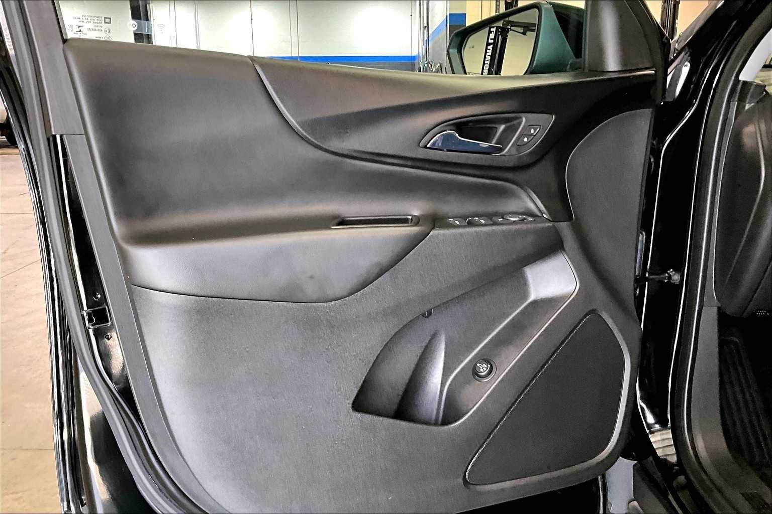 2022 Chevrolet Equinox LT - Photo 9