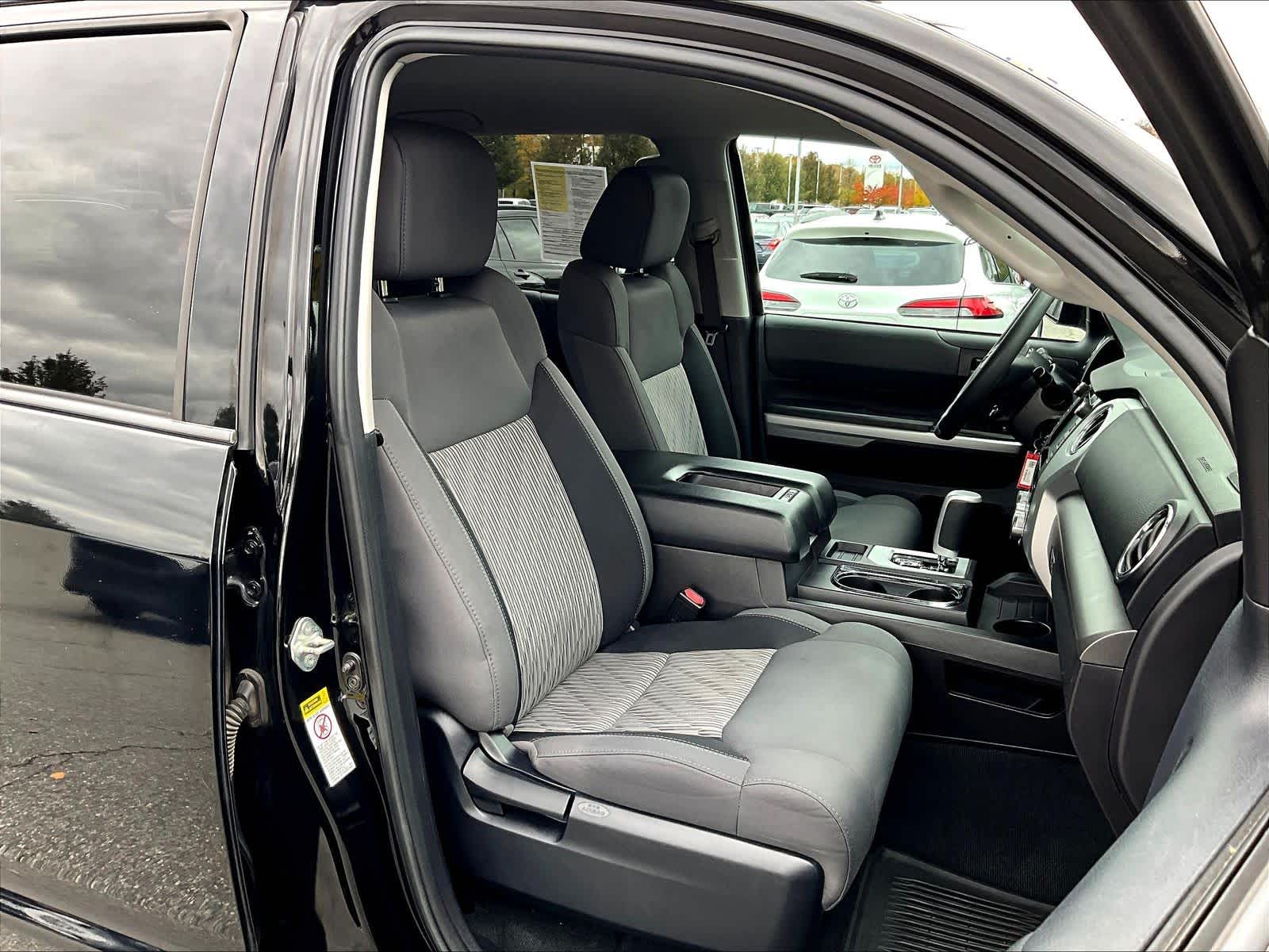 2016 Toyota Tundra SR5 - Photo 11