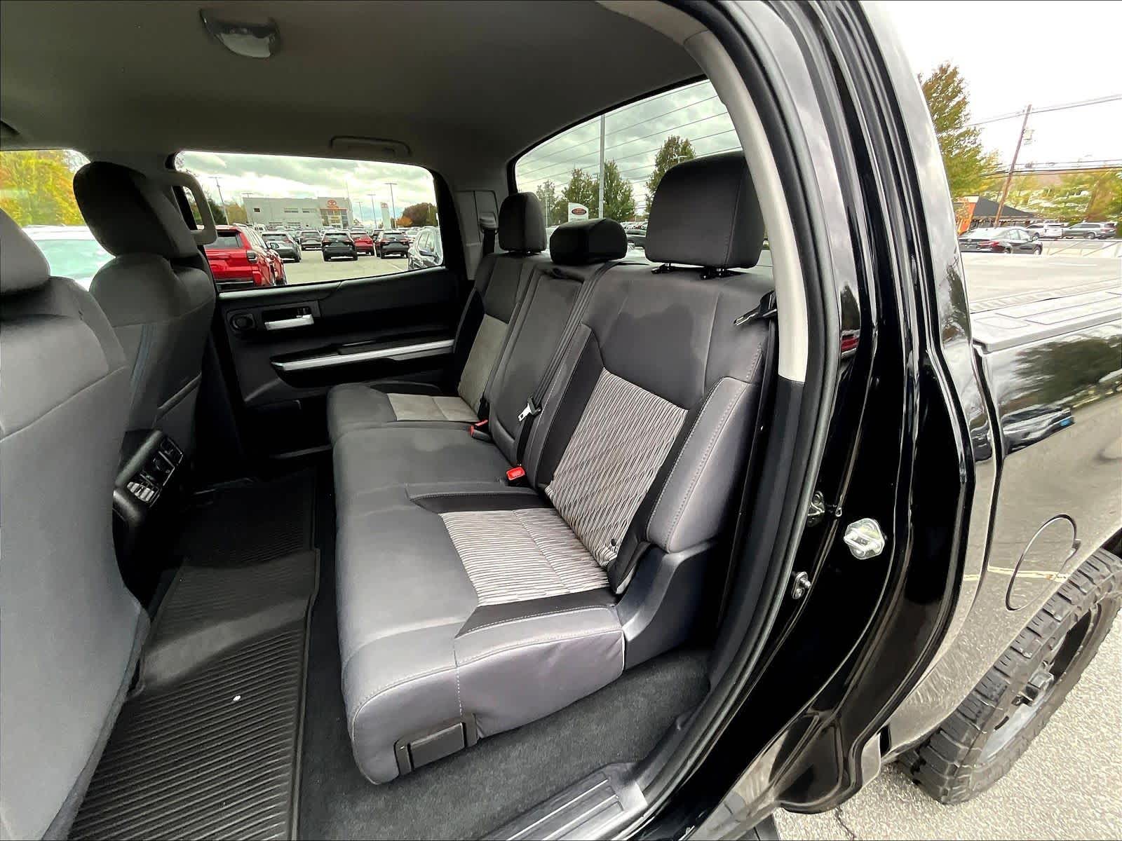 2016 Toyota Tundra SR5 - Photo 15