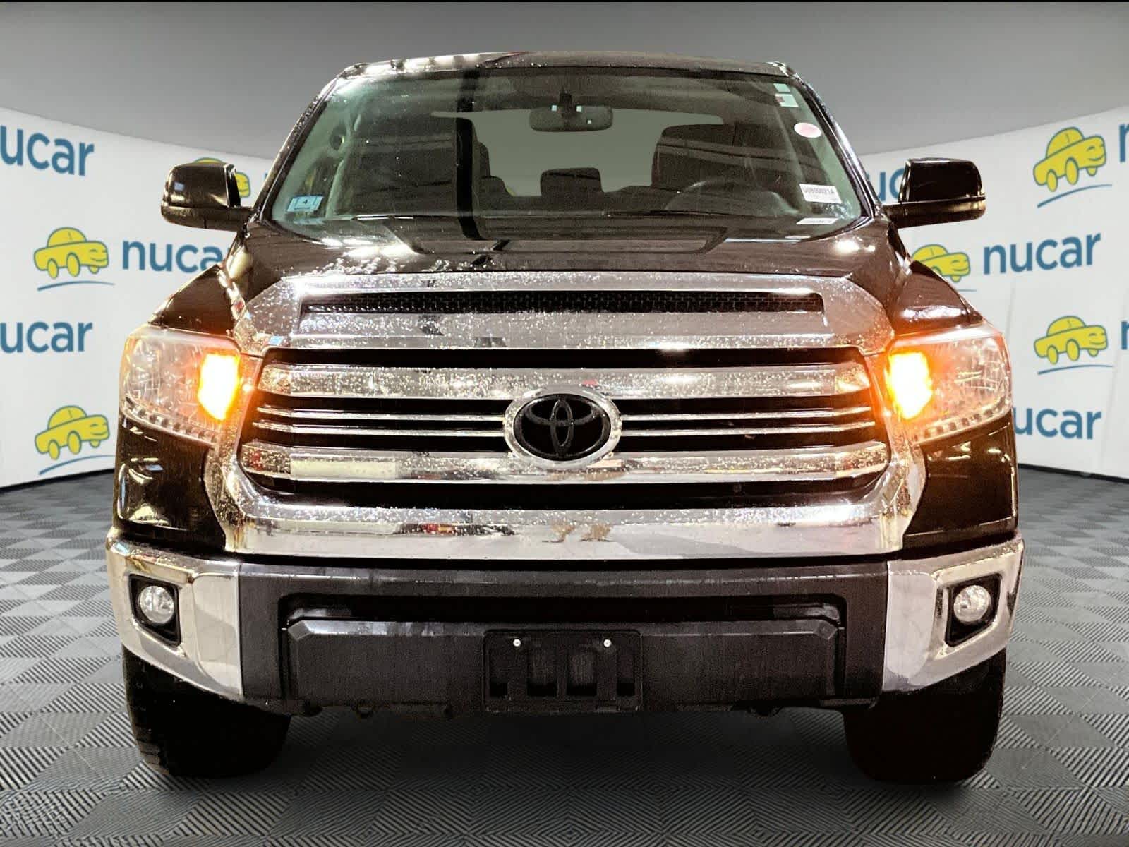 2016 Toyota Tundra SR5 - Photo 2