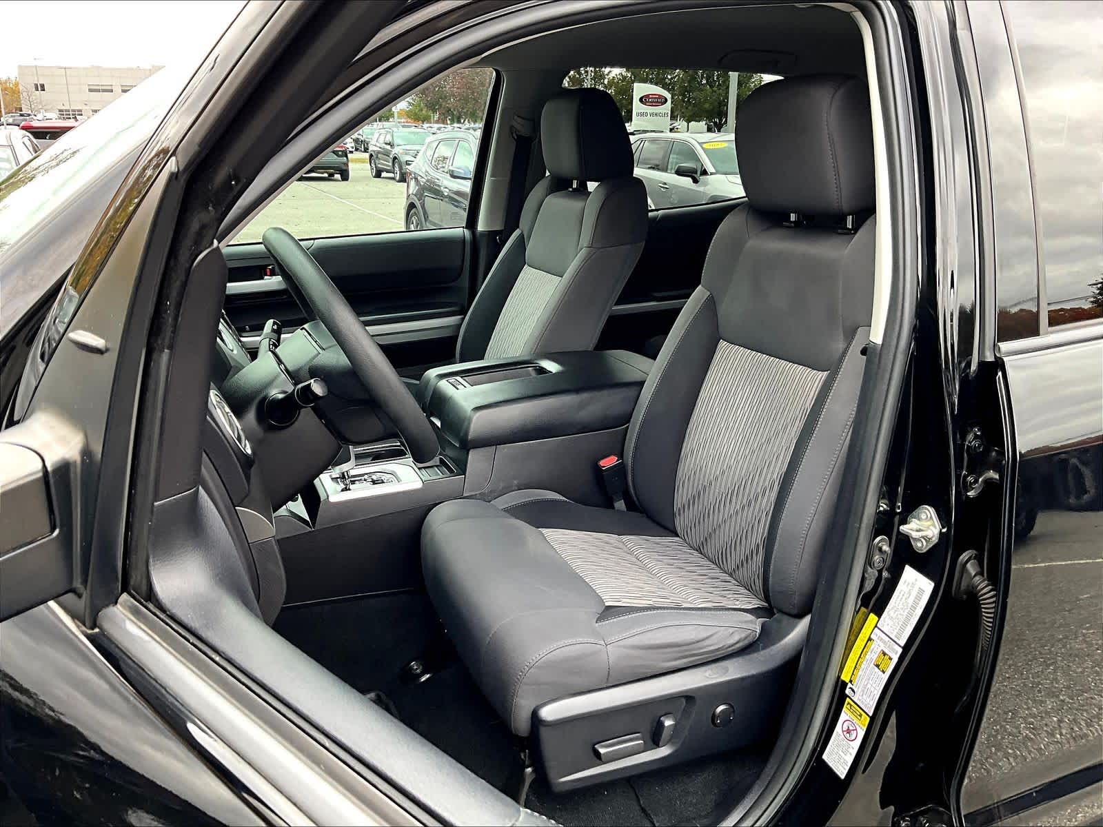 2016 Toyota Tundra SR5 - Photo 10