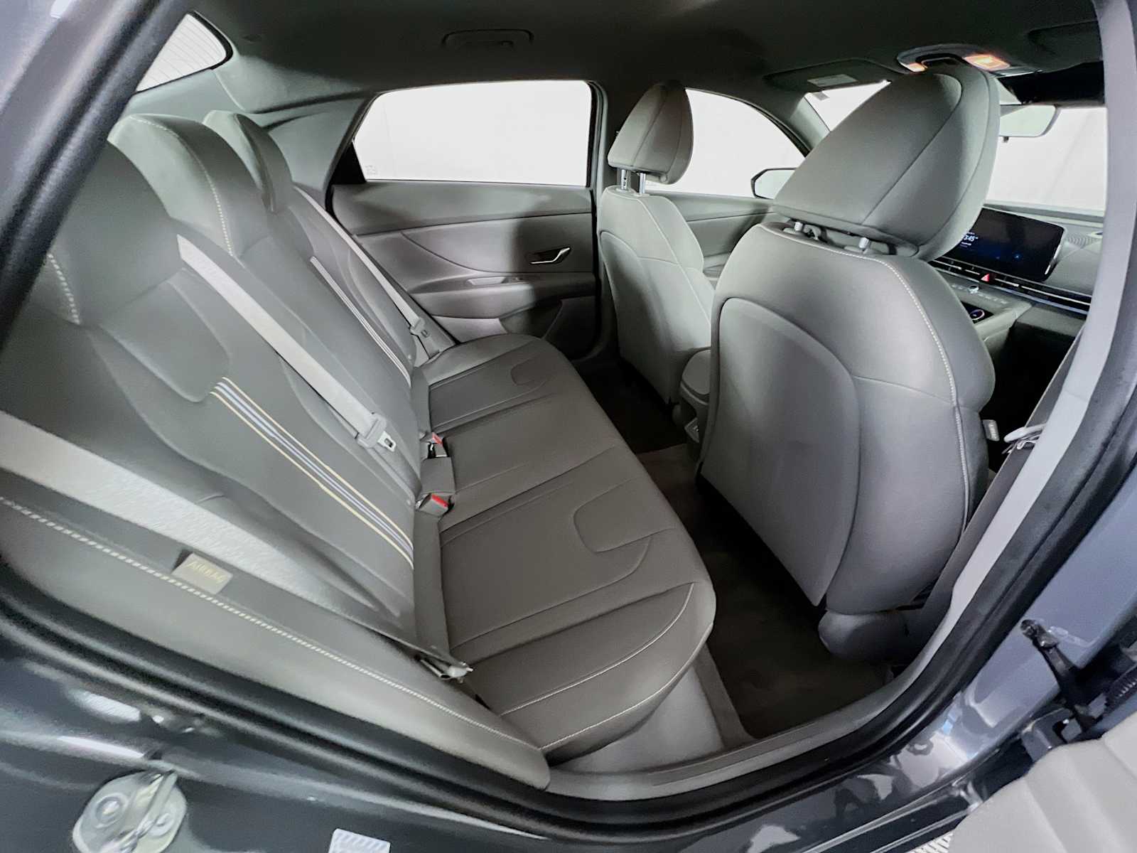 2024 Hyundai Elantra SEL - Photo 26