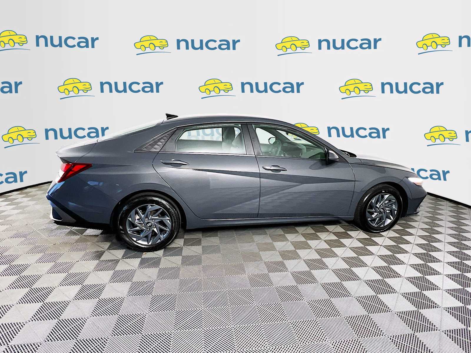 2024 Hyundai Elantra SEL - Photo 8