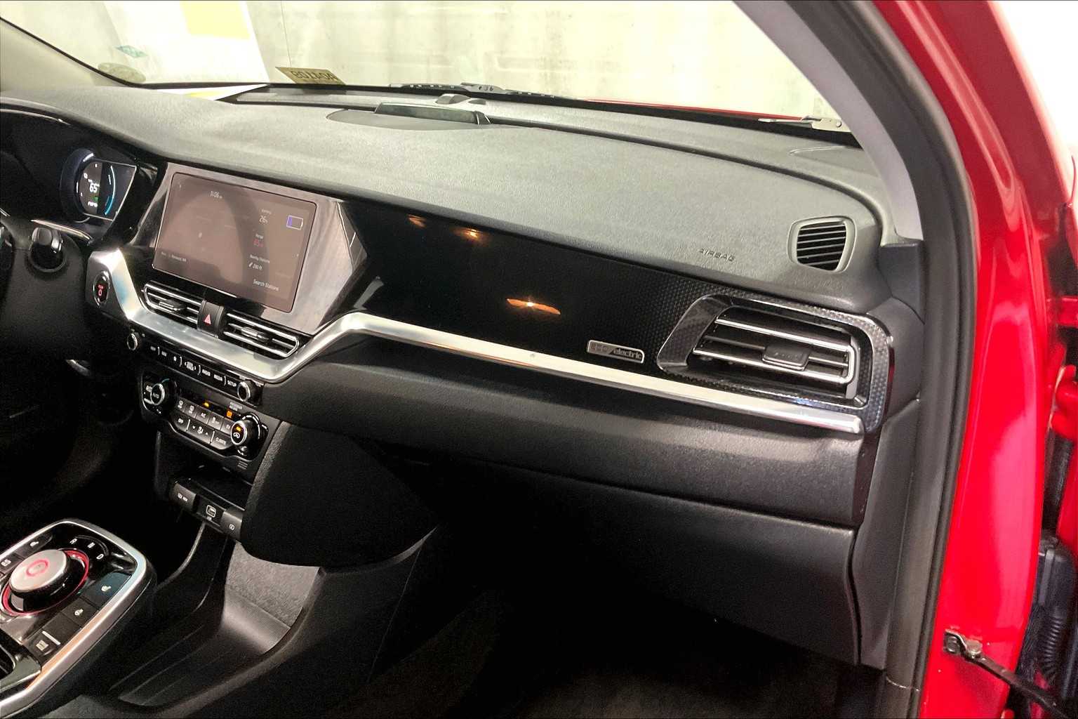 2022 Kia Niro EV EX - Photo 13