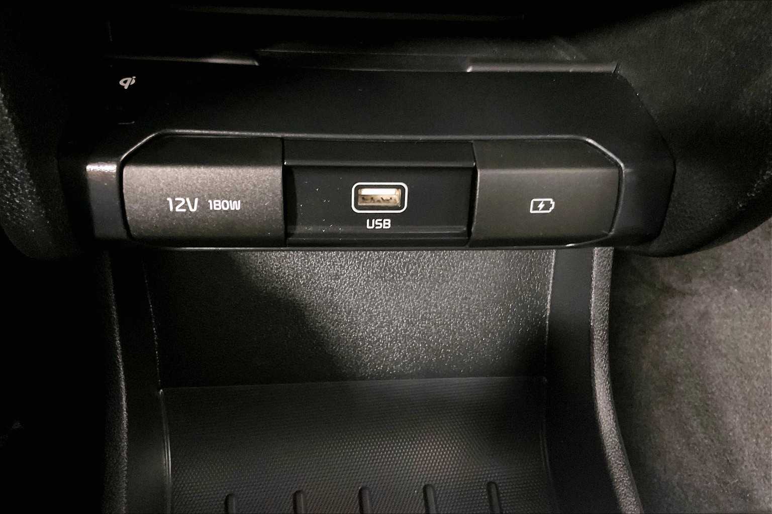 2022 Kia Niro EV EX - Photo 26