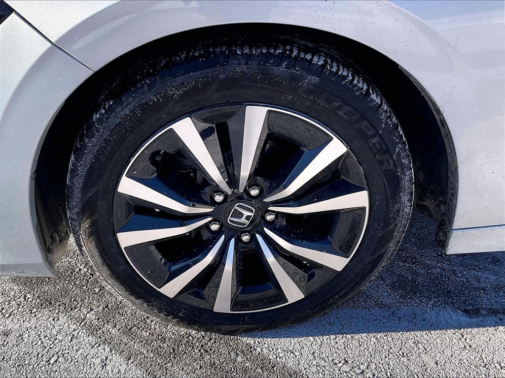 2022 Honda Civic EX - Photo 7