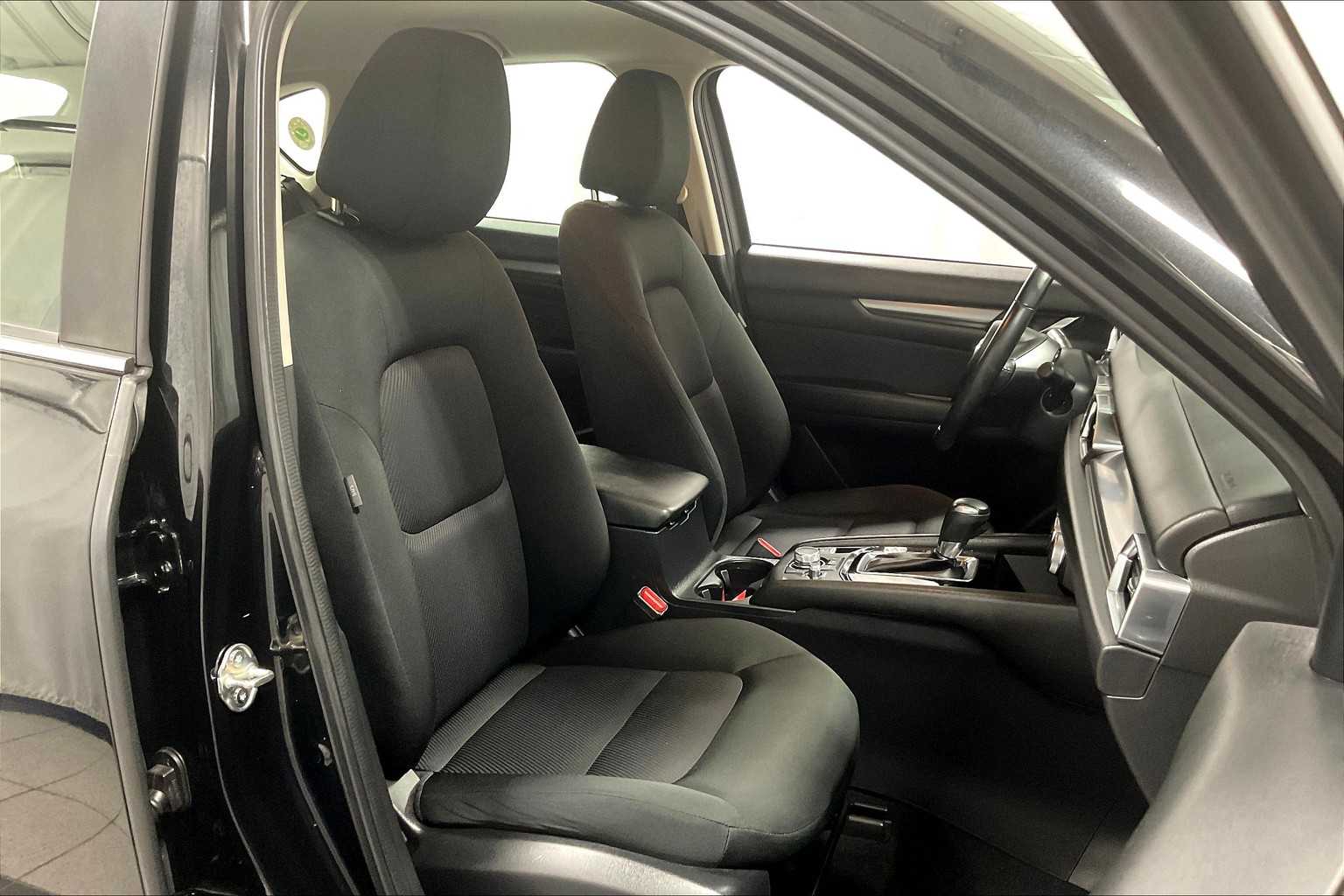 2019 Mazda CX-5 Sport - Photo 11