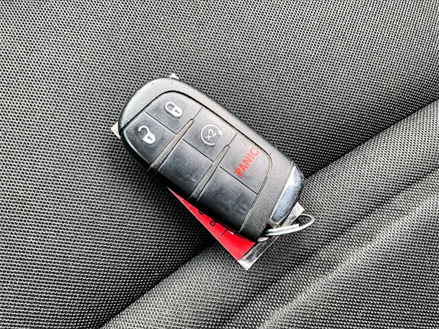 2021 Jeep Renegade Latitude - Photo 11