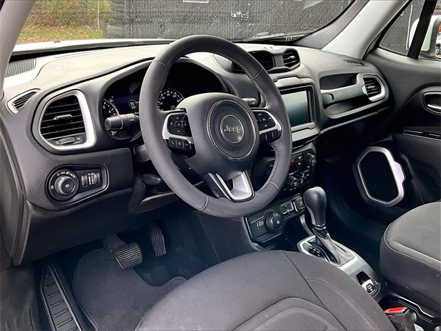 2021 Jeep Renegade Latitude - Photo 14