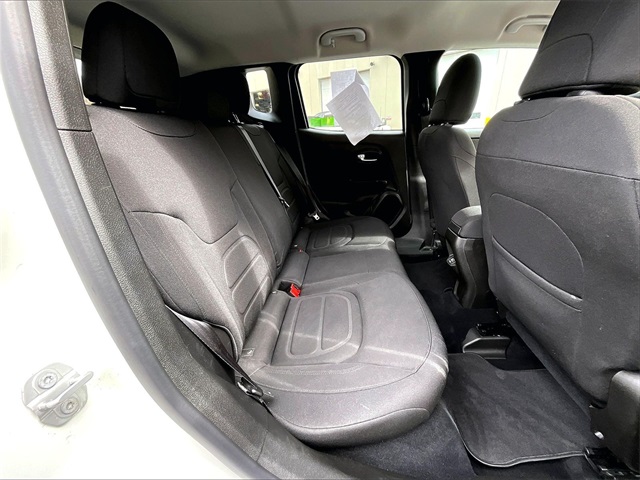 2021 Jeep Renegade Latitude - Photo 22