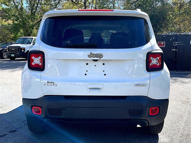 2021 Jeep Renegade Latitude - Photo 5