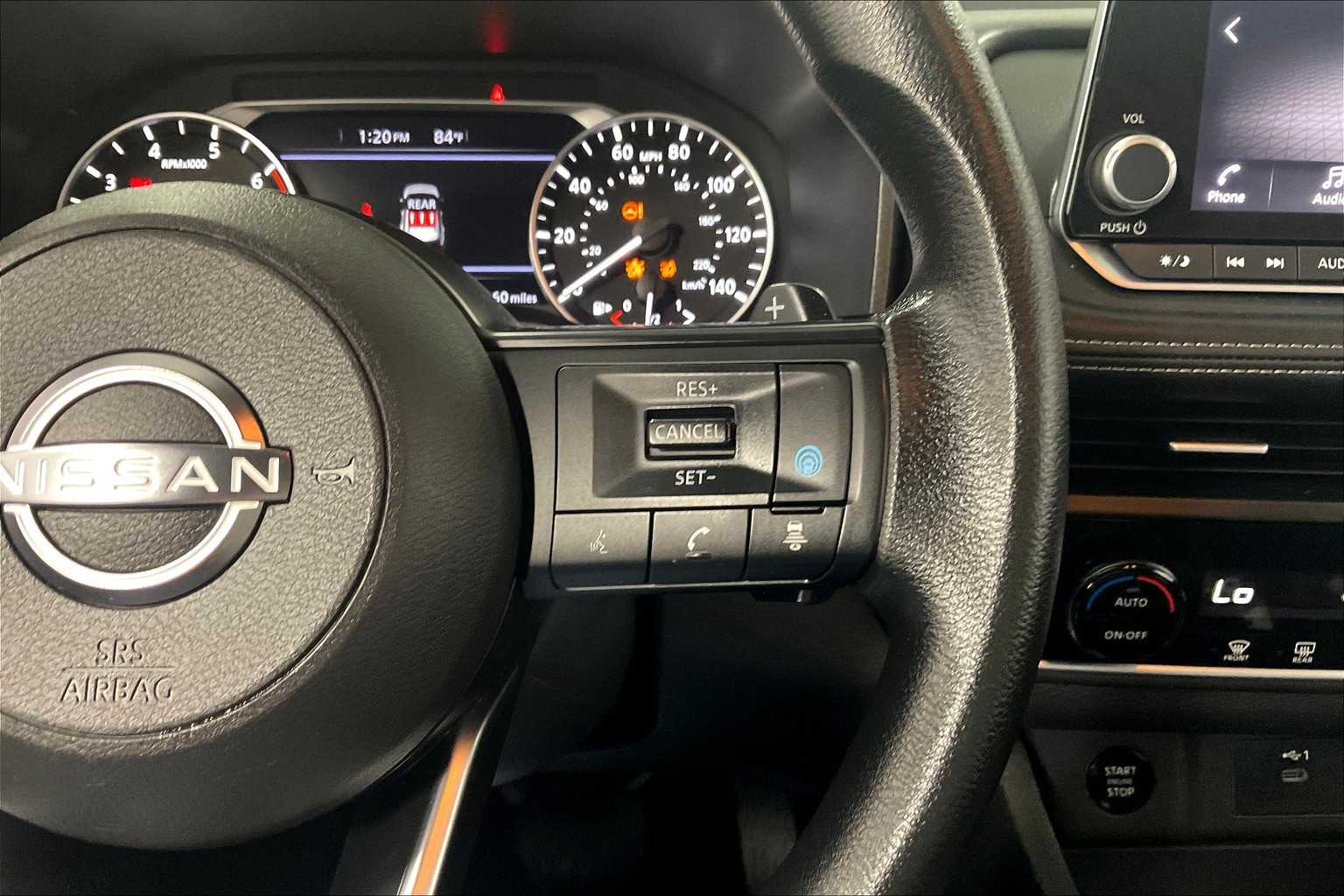 2024 Nissan Rogue SV - Photo 23