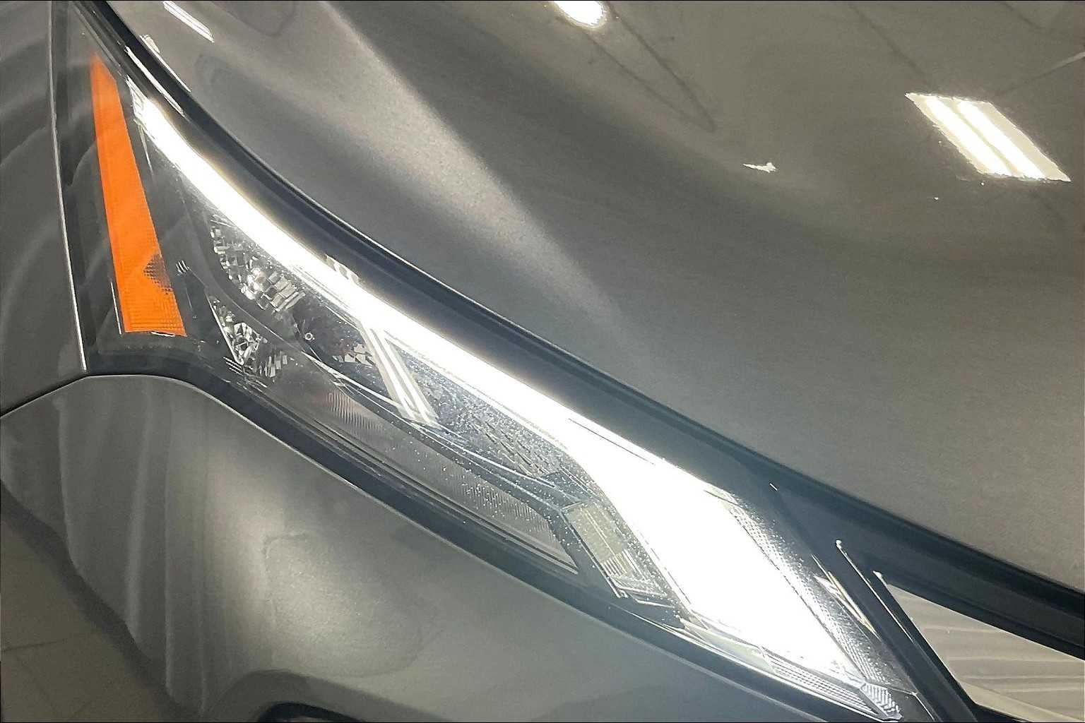 2024 Nissan Rogue SV - Photo 32