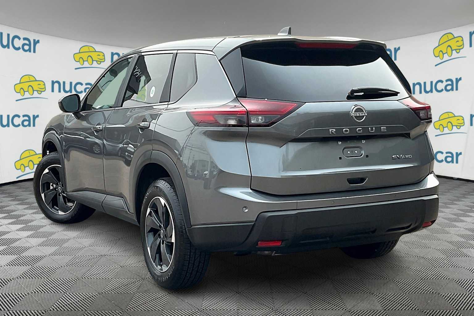 2024 Nissan Rogue SV - Photo 4