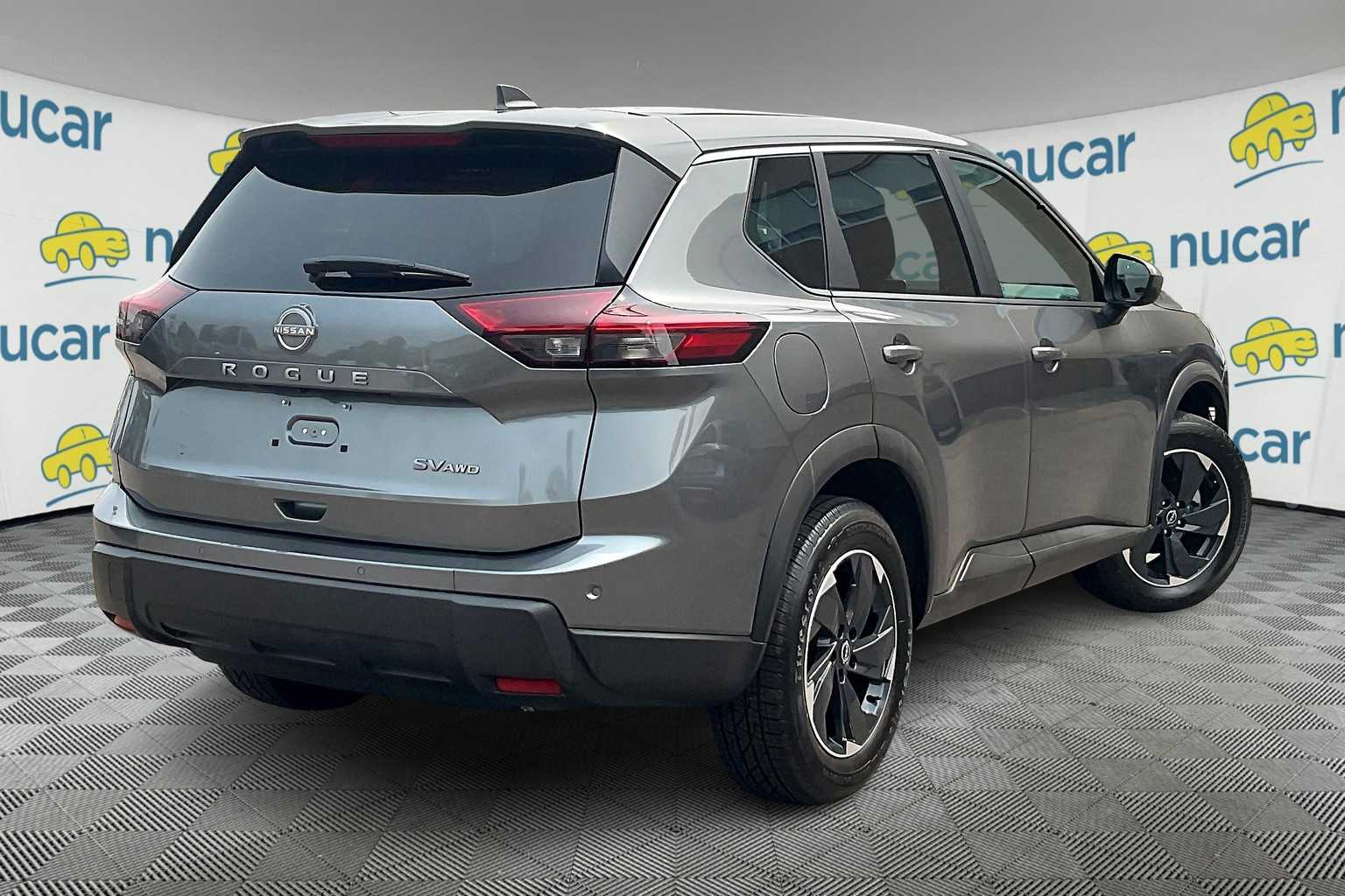 2024 Nissan Rogue SV - Photo 6