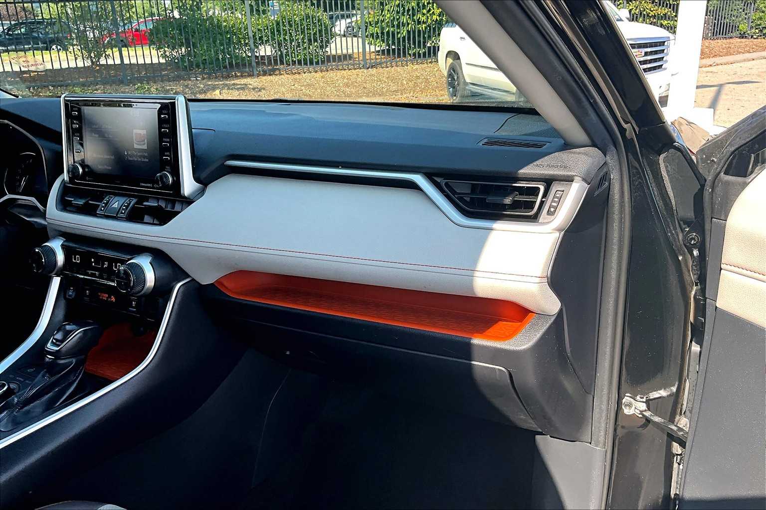 2019 Toyota RAV4 Adventure - Photo 13