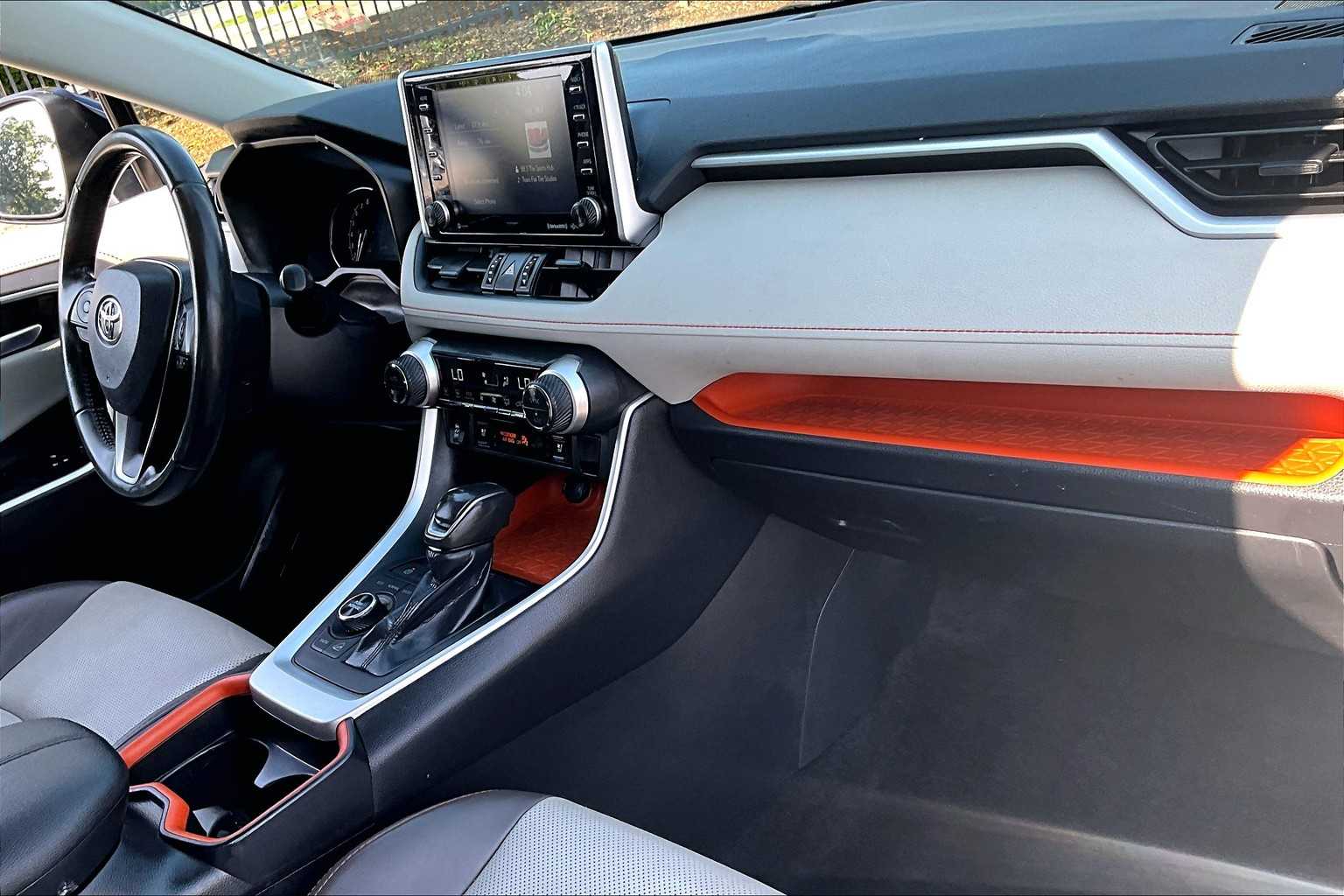 2019 Toyota RAV4 Adventure - Photo 14