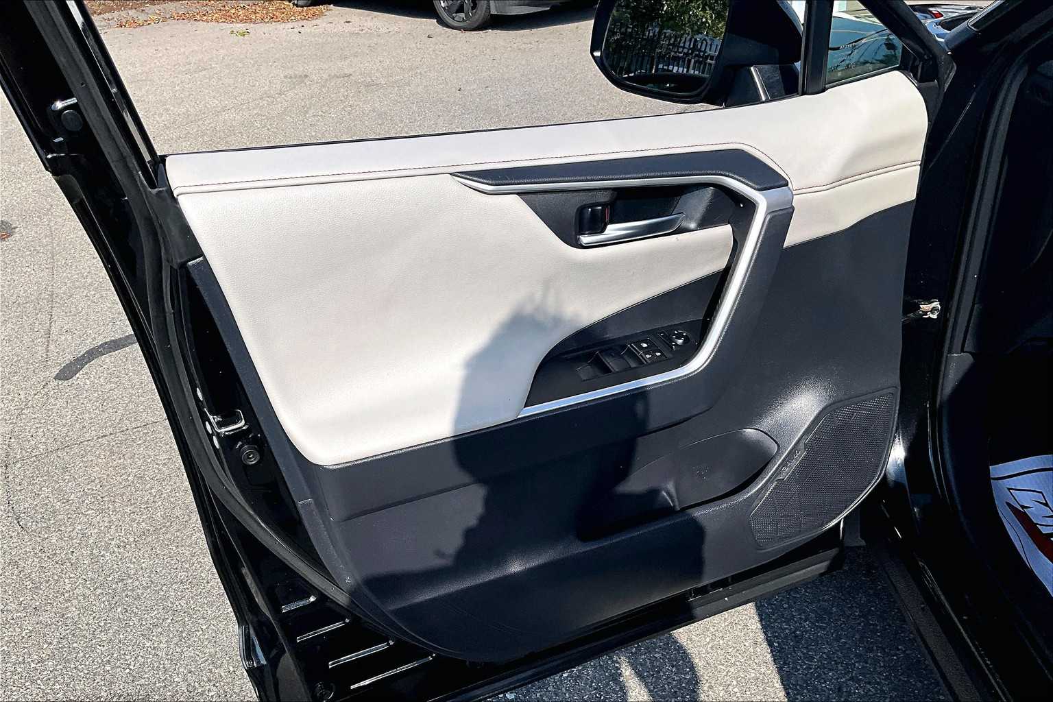 2019 Toyota RAV4 Adventure - Photo 9