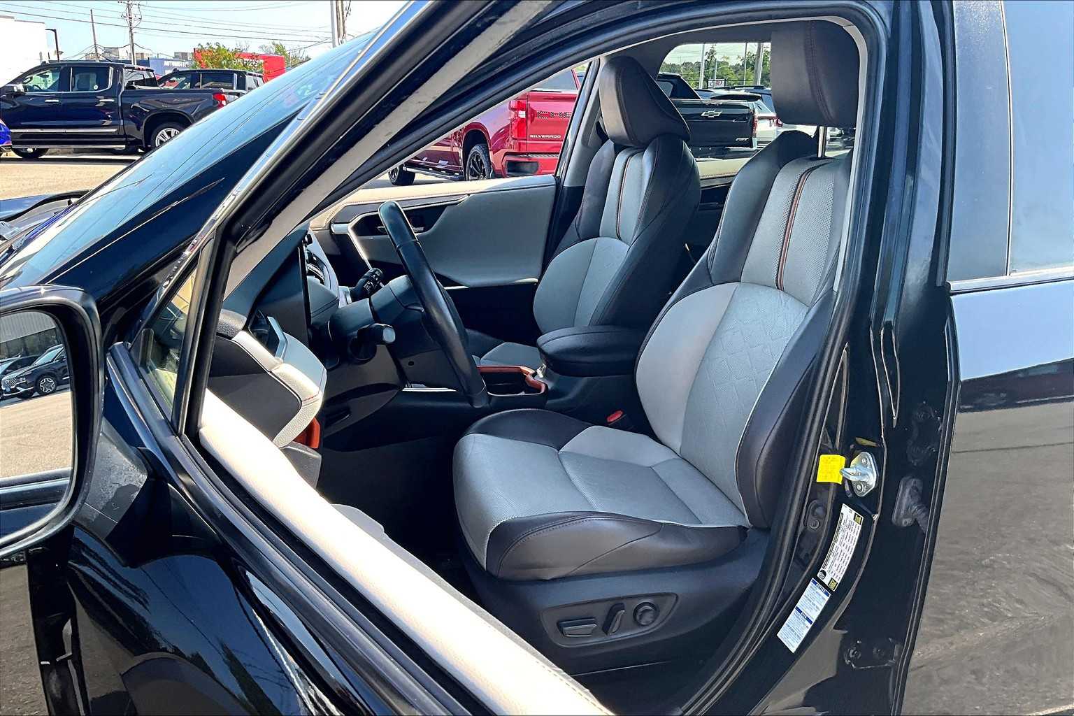 2019 Toyota RAV4 Adventure - Photo 10