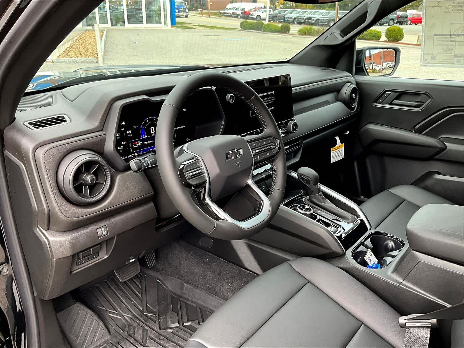 2026 Chevrolet Colorado 4WD Trail Boss - Photo 9