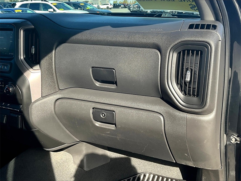 2021 Chevrolet Silverado 1500 Custom - Photo 13