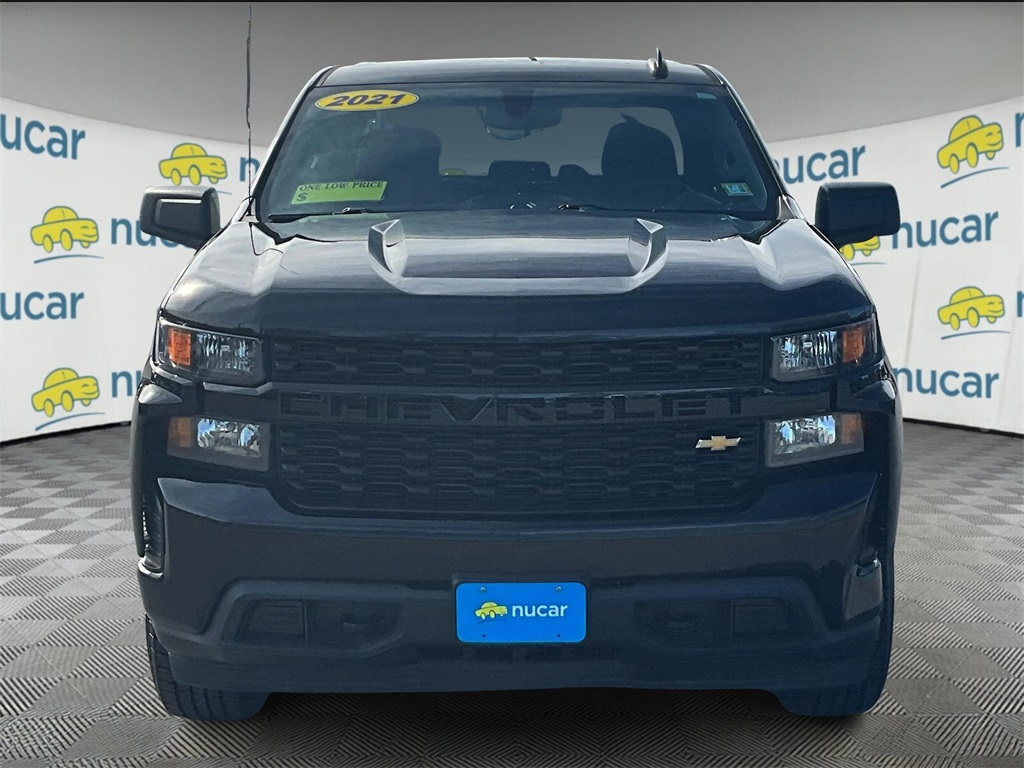 2021 Chevrolet Silverado 1500 Custom - Photo 2