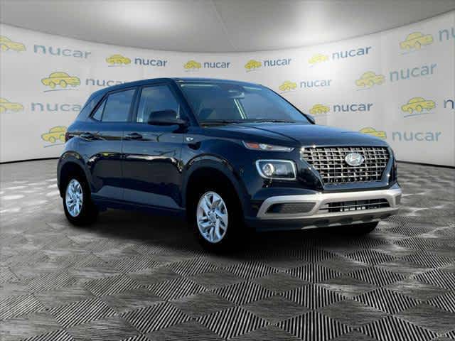 2025 Hyundai Venue SE - Photo 12