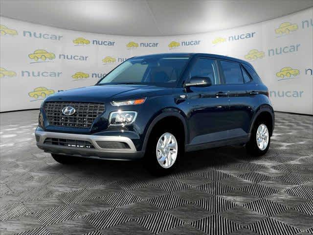 2025 Hyundai Venue SE - Photo 3