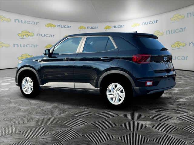 2025 Hyundai Venue SE - Photo 6