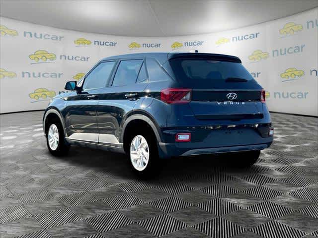 2025 Hyundai Venue SE - Photo 7