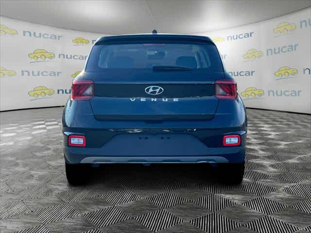 2025 Hyundai Venue SE - Photo 8