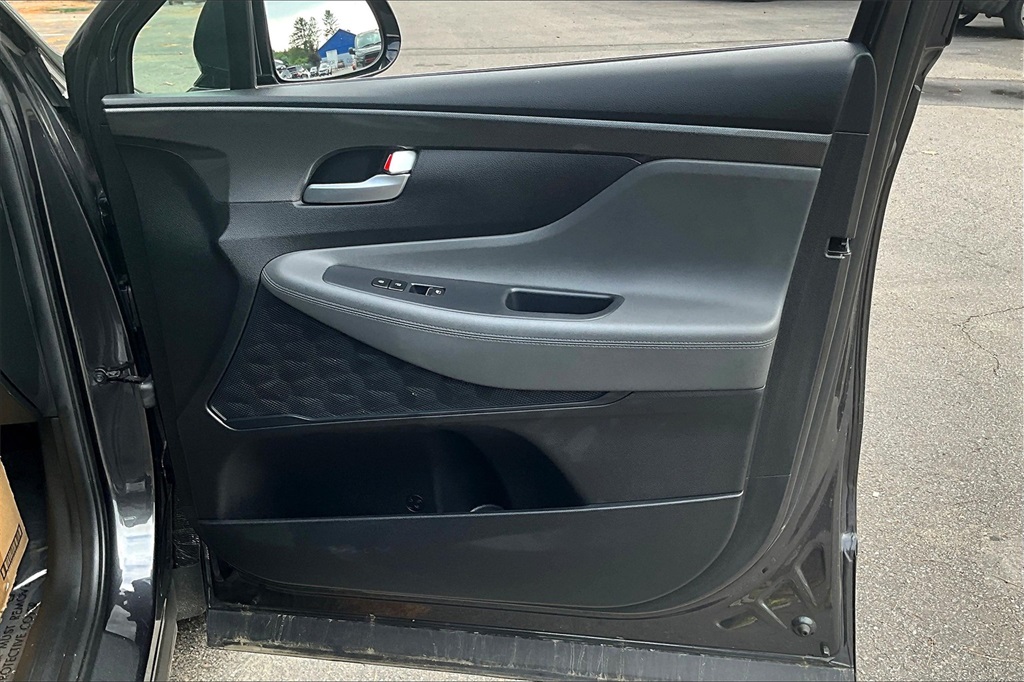 2022 Hyundai Santa Fe SEL - Photo 12