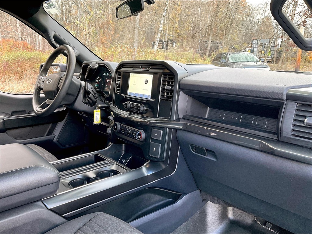 2022 Ford F-150 XL - Photo 14